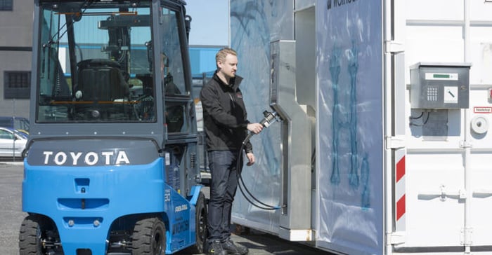 hydrogen forklift truck